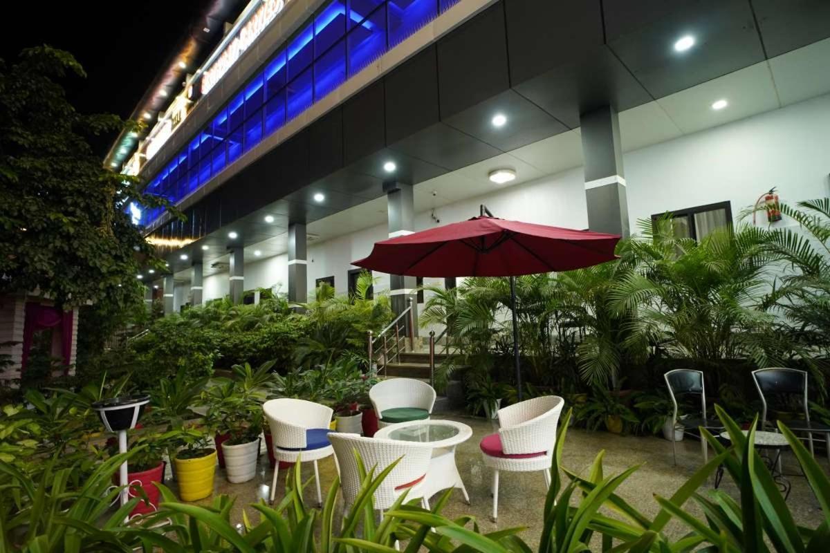 Citi Pride Garden And Hotel アジュメール エクステリア 写真